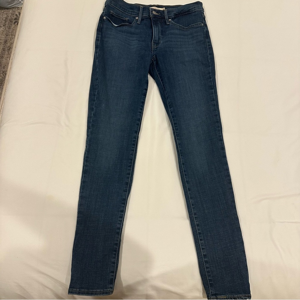 Levi’s 311 Skinny Shaping Jeans
